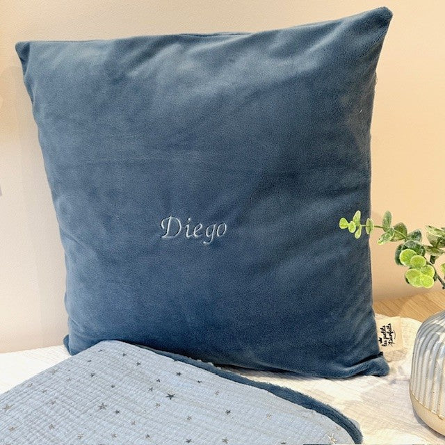 Housse de coussin minky déhoussable et personnalisable