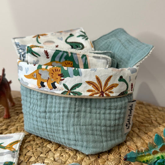 panière et ses 10 lingettes lavables pour enfant sur le thème des dinosaures