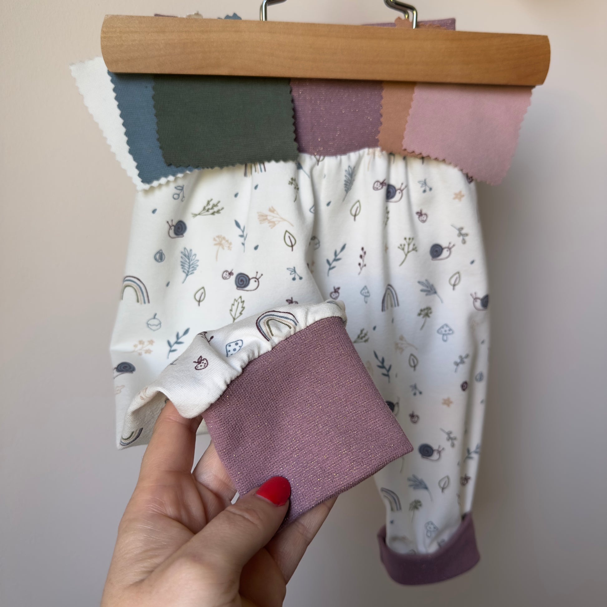 sarouel fille avec ceinture et chevilles coloris vieux rose pailleté