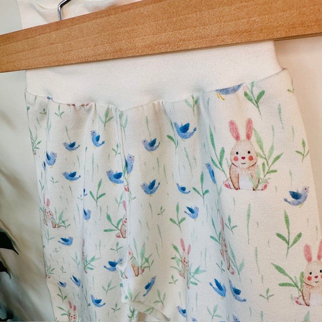 Sarouel motif petits lapins et petits oiseaux