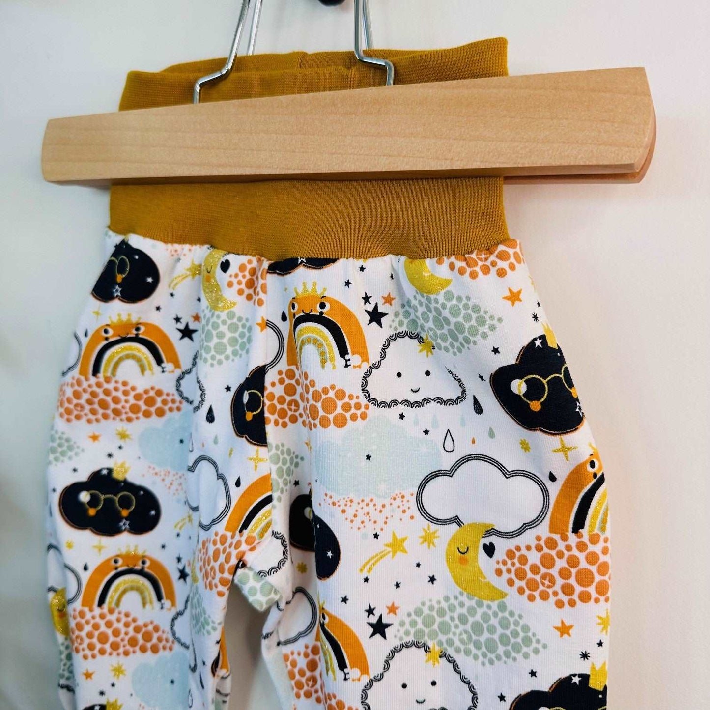 Sarouel motif nuages camel