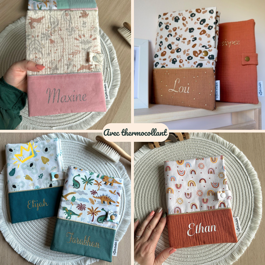 protège carnet de santé à personnaliser avec choix des tissus et prénom brodé ou thermocollé
