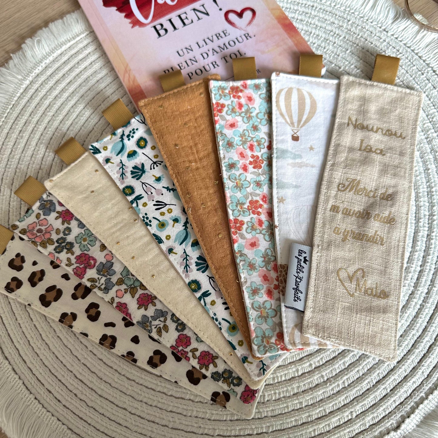 Marque-page personnalisé en tissu I Cadeau maîtresse, maman, mamie
