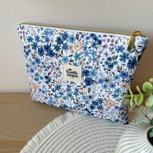 Pochette plate matelassée fleurie - Pochette livre, Kindle et iPad Mini