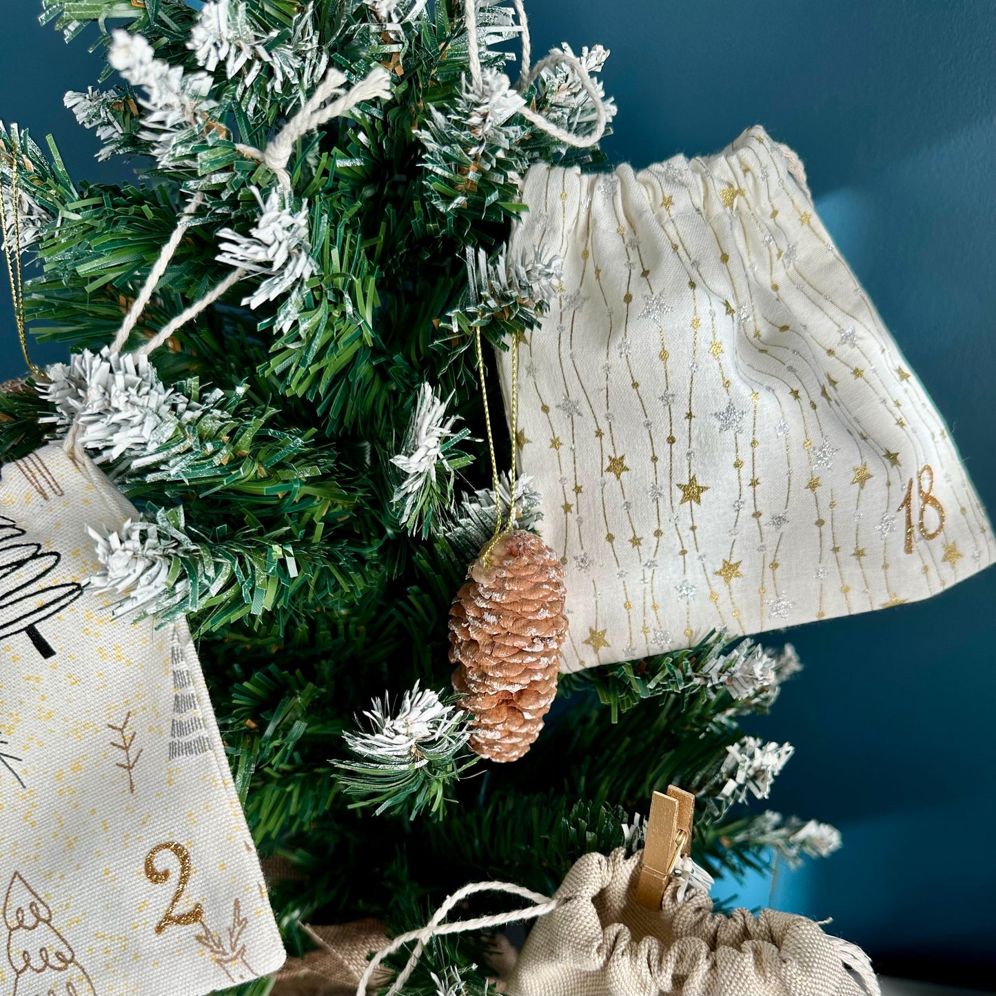 Calendrier de l’Avent en tissu personnalisé